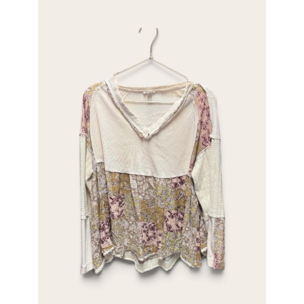 POL Boho Waffle Knit Patchwork Floral Paisley V-Neck Top Cream Tan Medium